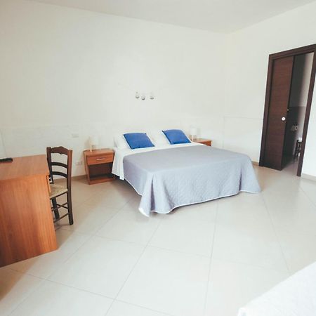Hotel Dimora Santo Stefano Pompei Zimmer foto