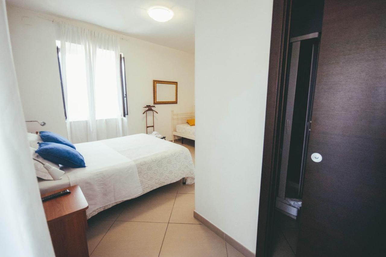Hotel Dimora Santo Stefano Pompei Zimmer foto